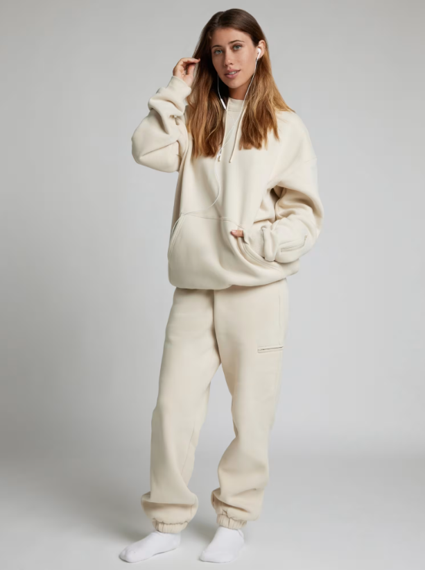TRAVEL HOODIE