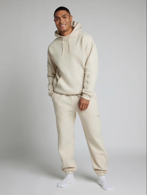 TRAVEL HOODIE