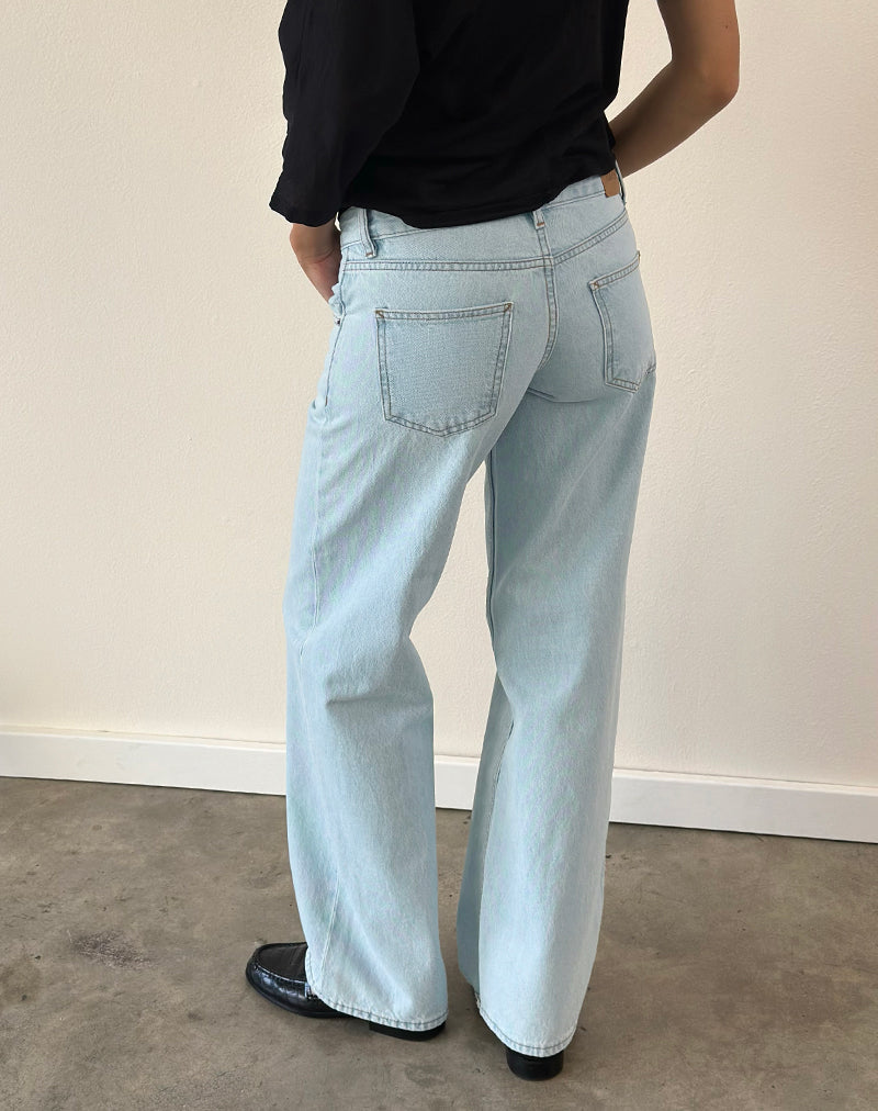 Low Rise Parallel Jeans in Light Wash Blue