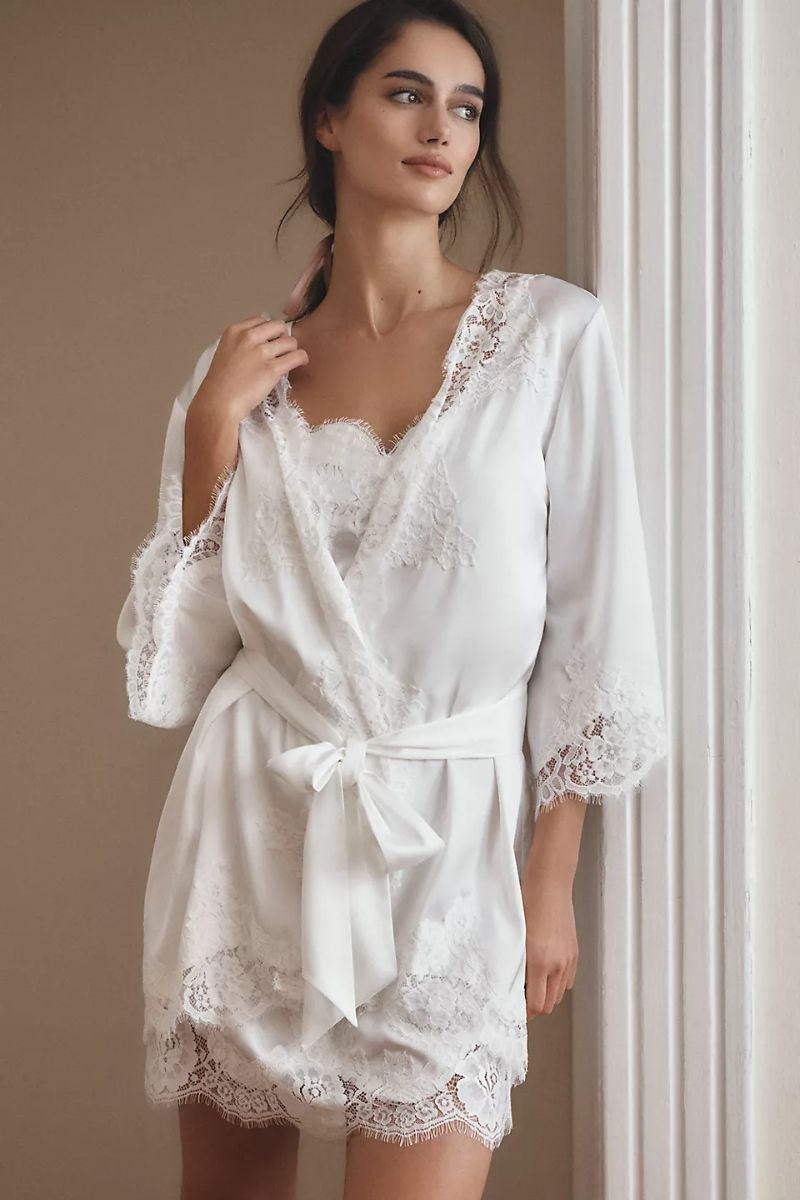 Sian Mini Lace Robe - White