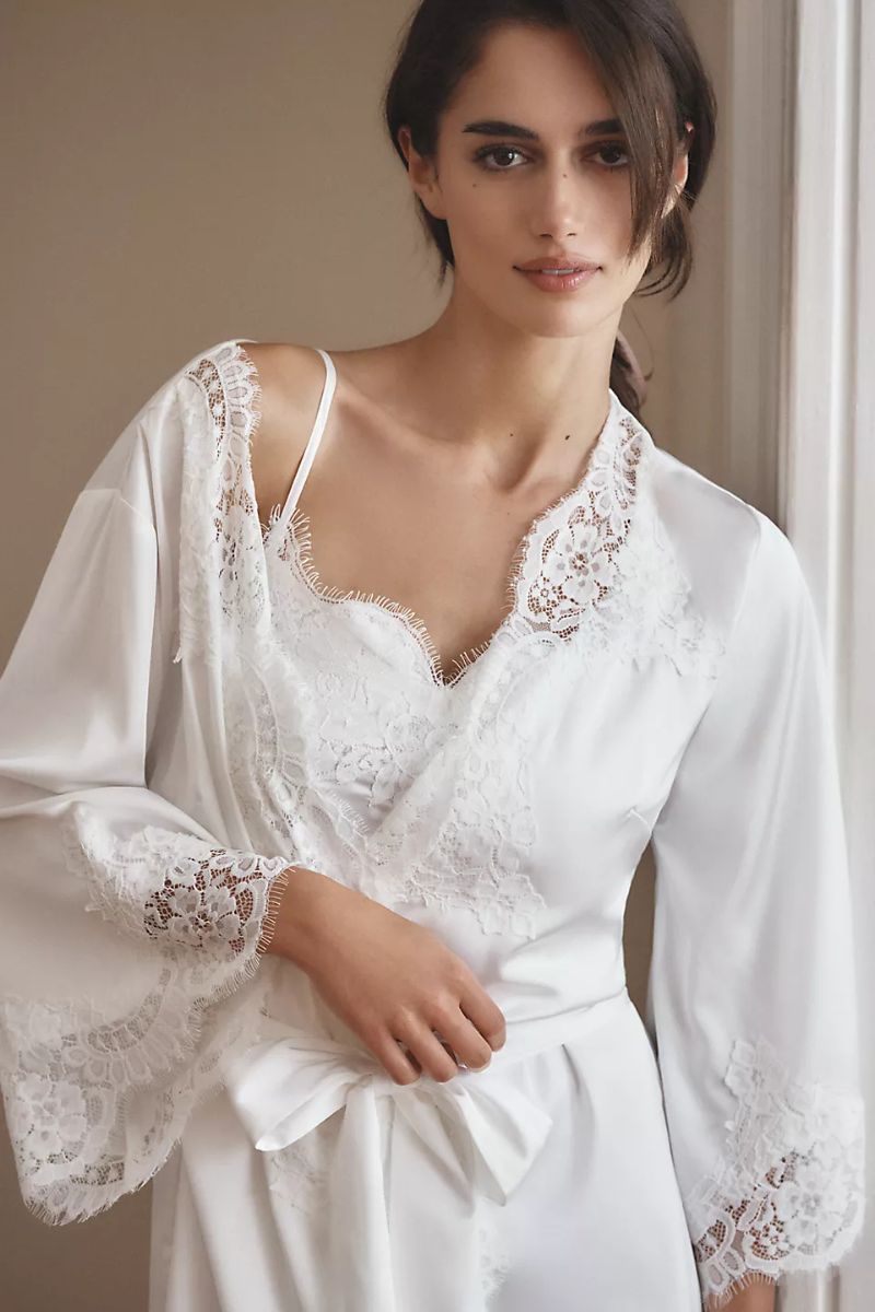Sian Mini Lace Robe - White