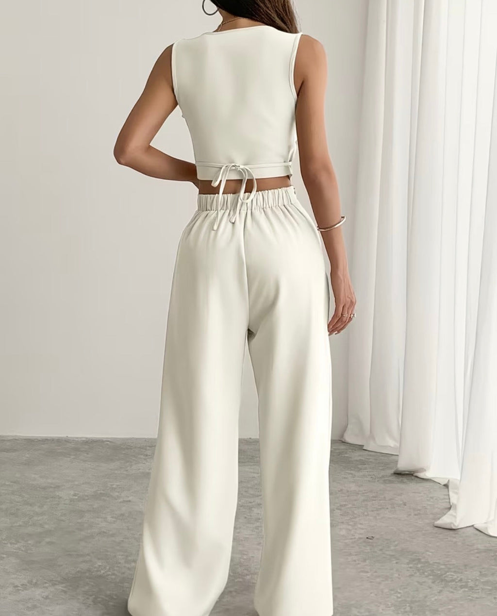 ELEGANT SUMMER OUTFIT