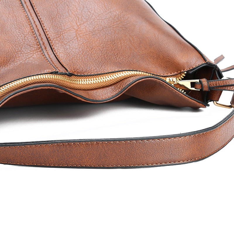 Le Sac à Bandoulière Camel