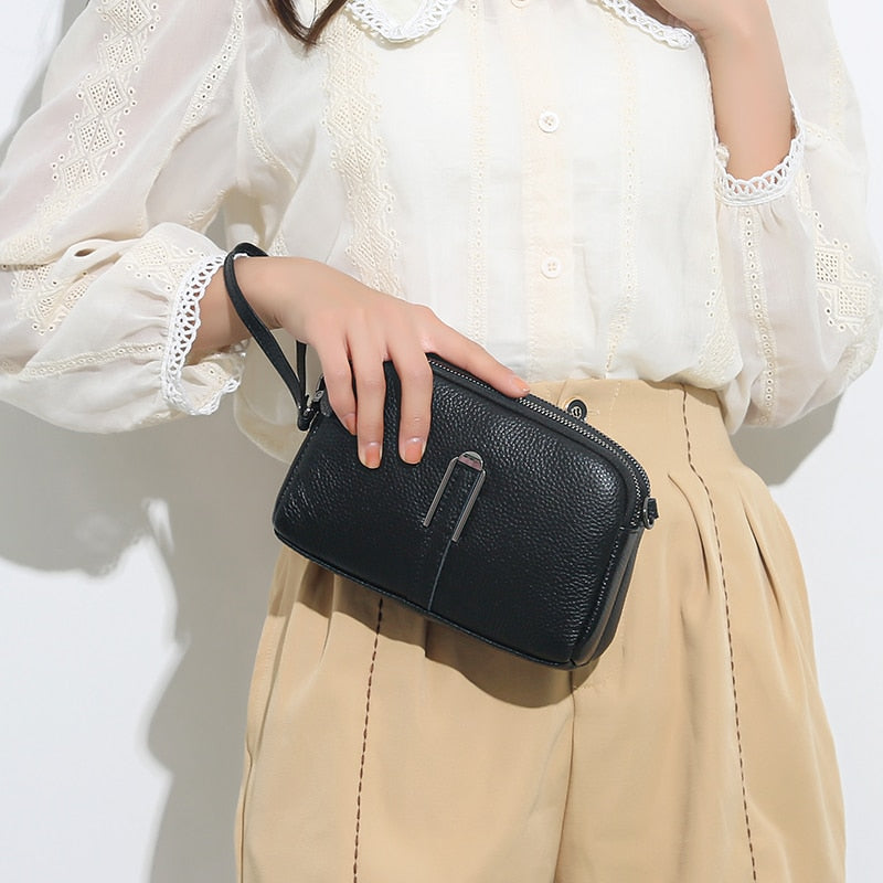 Le Sac à Bandoulière Femme en Cuir