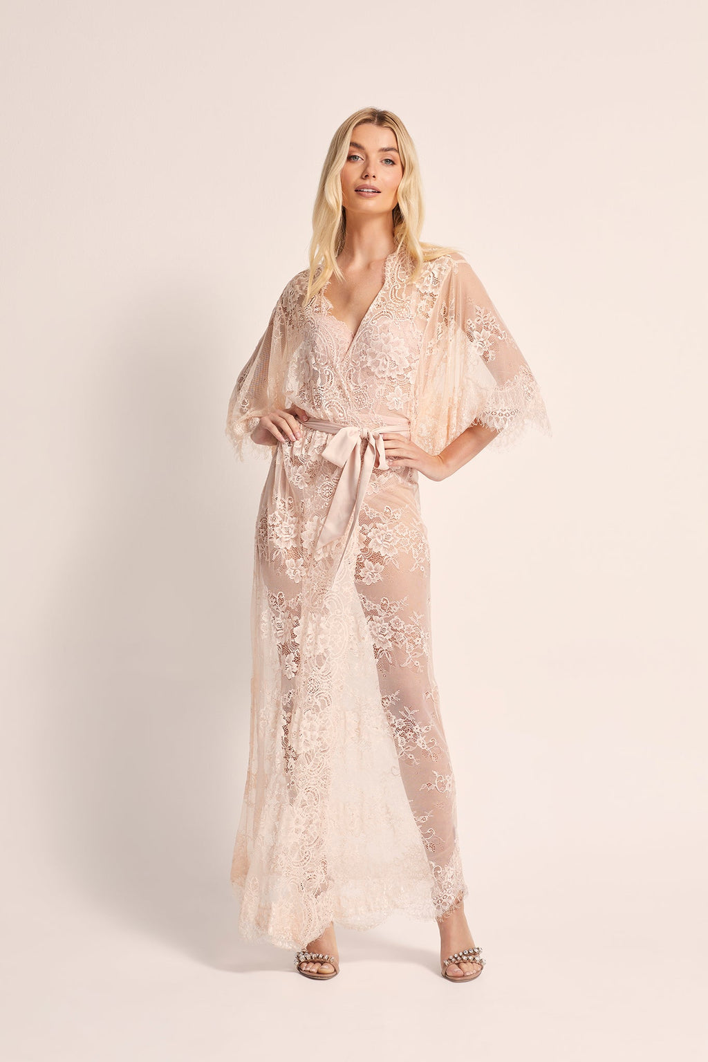 Kassiah Blush Lace Robe