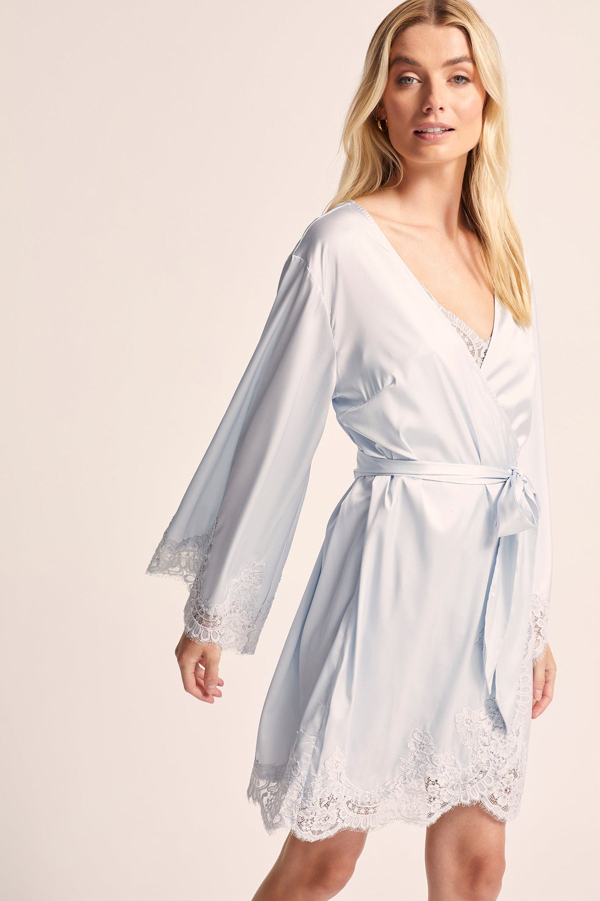 Sian Lace Robe - Eggshell Blue