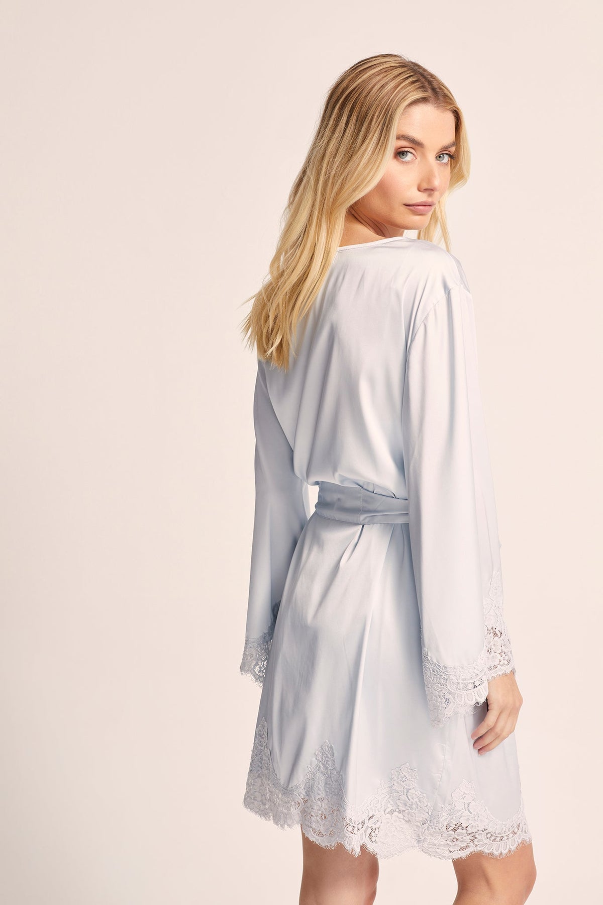 Sian Lace Robe - Eggshell Blue