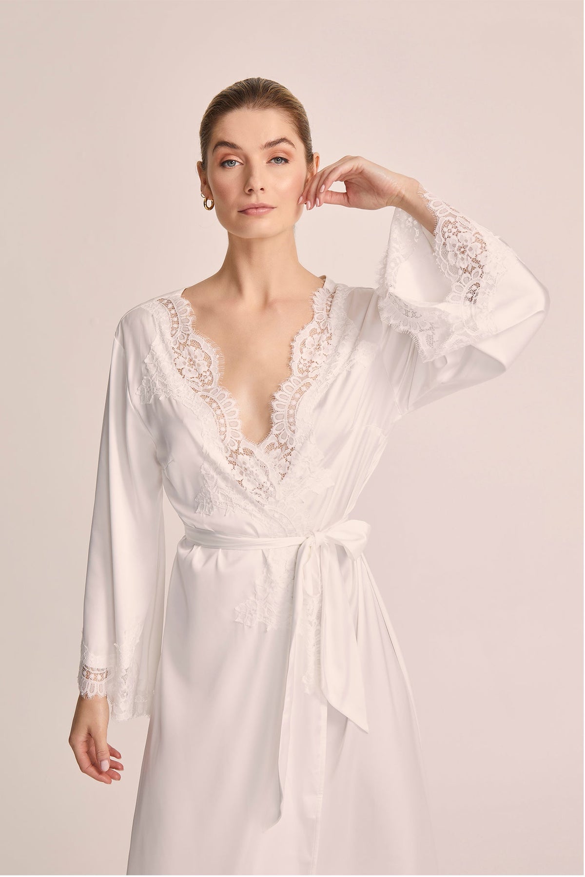 Sian Long Robe - White