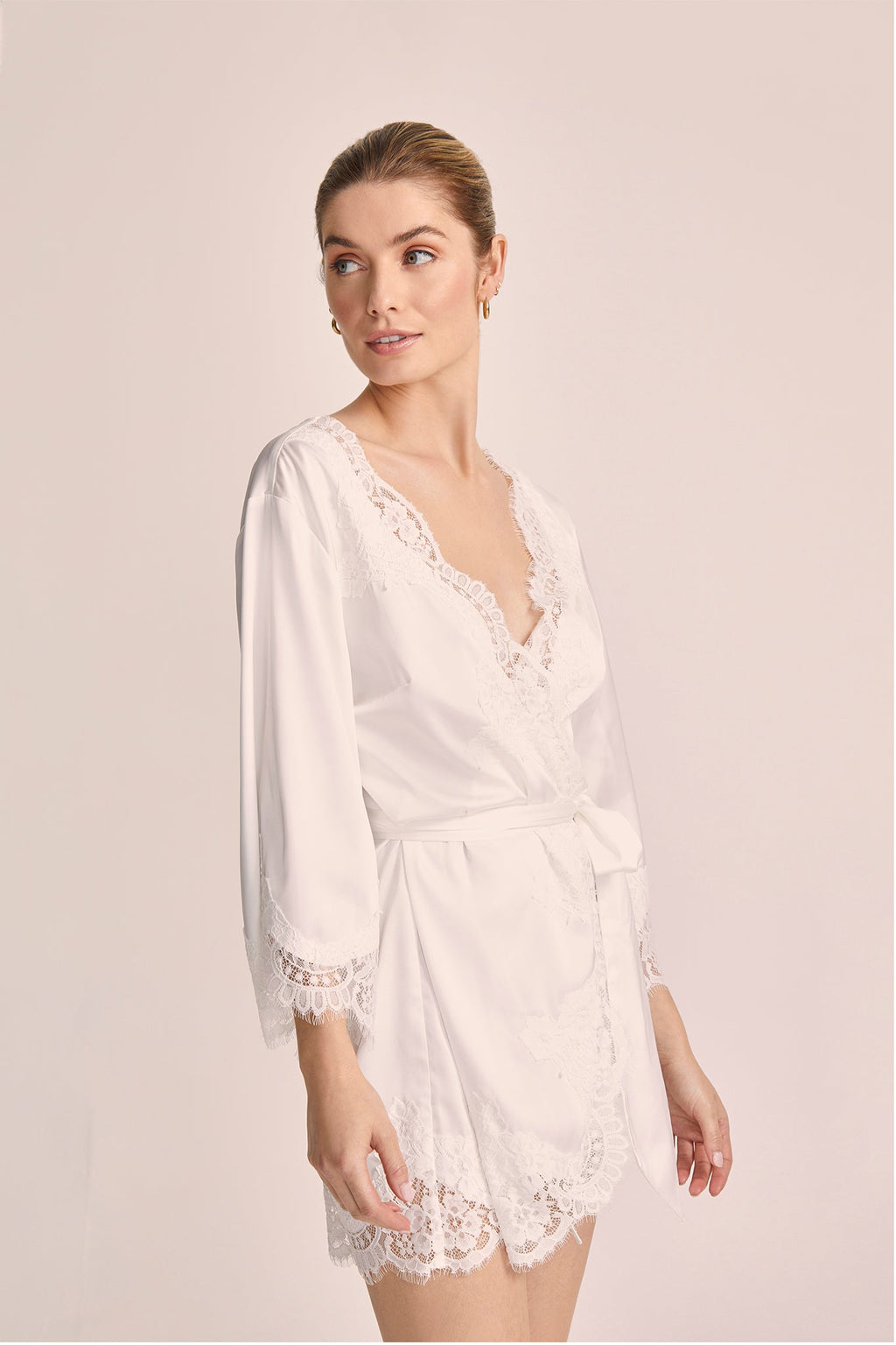 Sian Mini Lace Robe - White