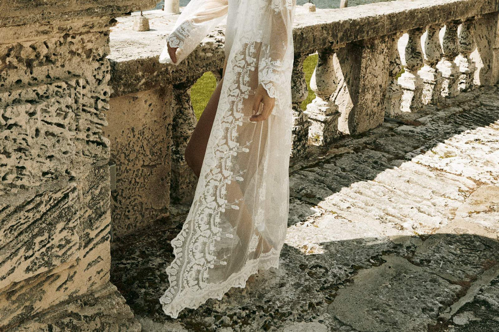Madonna Robe
